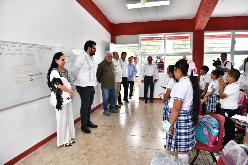 Estudiantes de Dos Montes-Centro, estrenan escuela primaria “Tomás Garrido”, con inversión de 14 mdp…