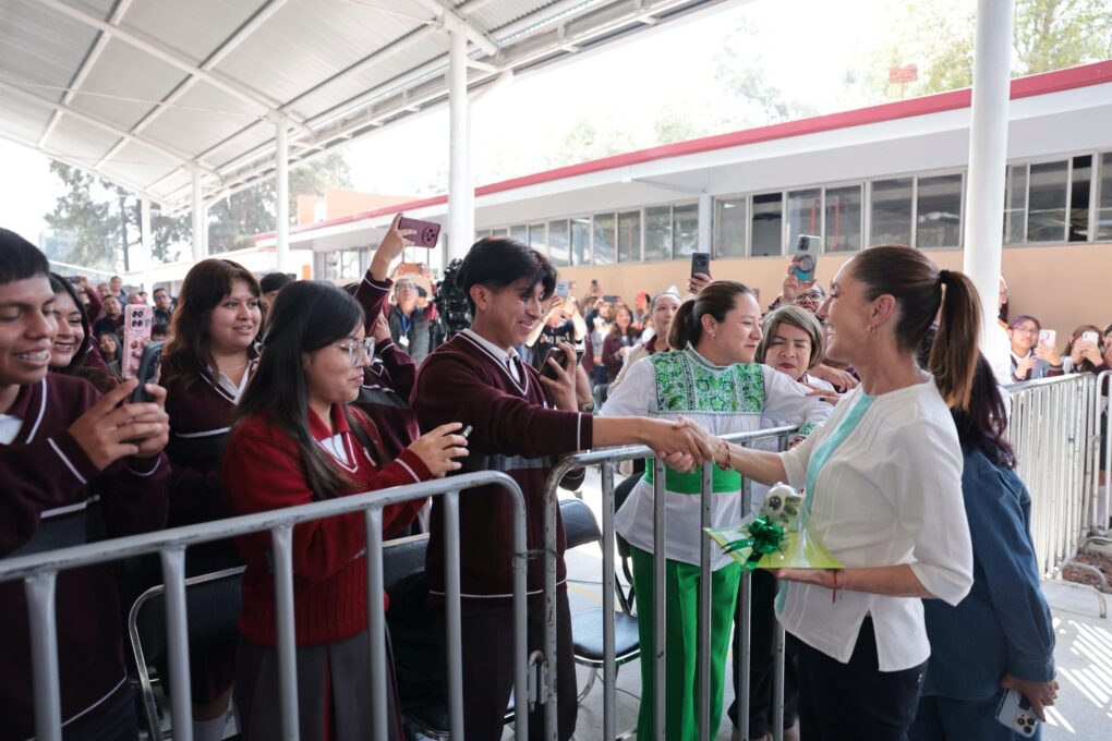 Educación con rostro de mujer: la Nueva Escuela Mexicana reconoce el papel histórico femenino y abre 150 mil nuevos espacios de bachillerato