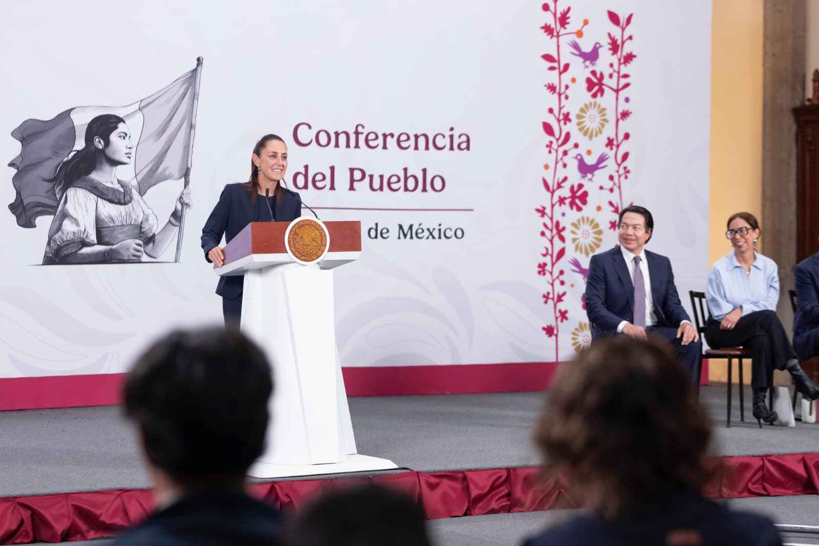 Gobierno federal ampliará 200 mil espacios en bachillerato y elimina examen en 18 estados