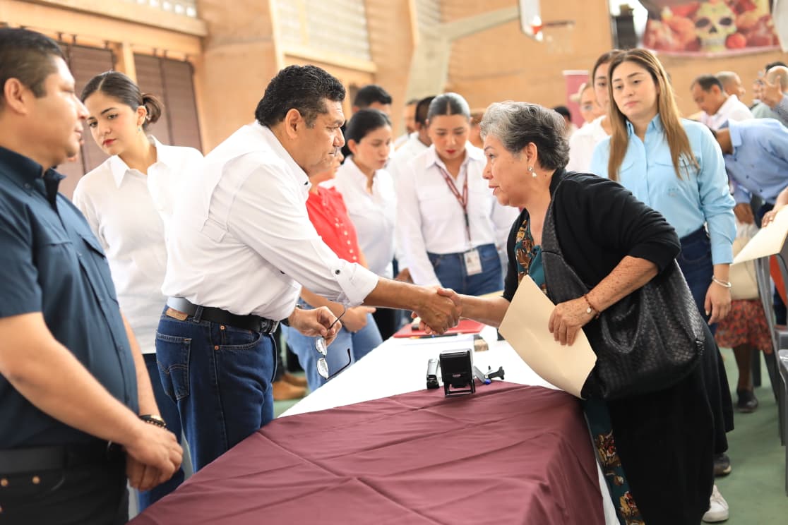 Gobernador encabeza audiencia comunitaria en Jalpa de Méndez; anuncian inversión superior a 250 mdp en obras y programas sociales…