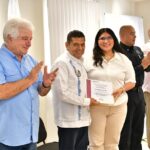 Gobernador Javier May recibe acreditación del C-3; “vamos en camino correcto para garantizar seguridad a los tabasqueños”, destaca…
