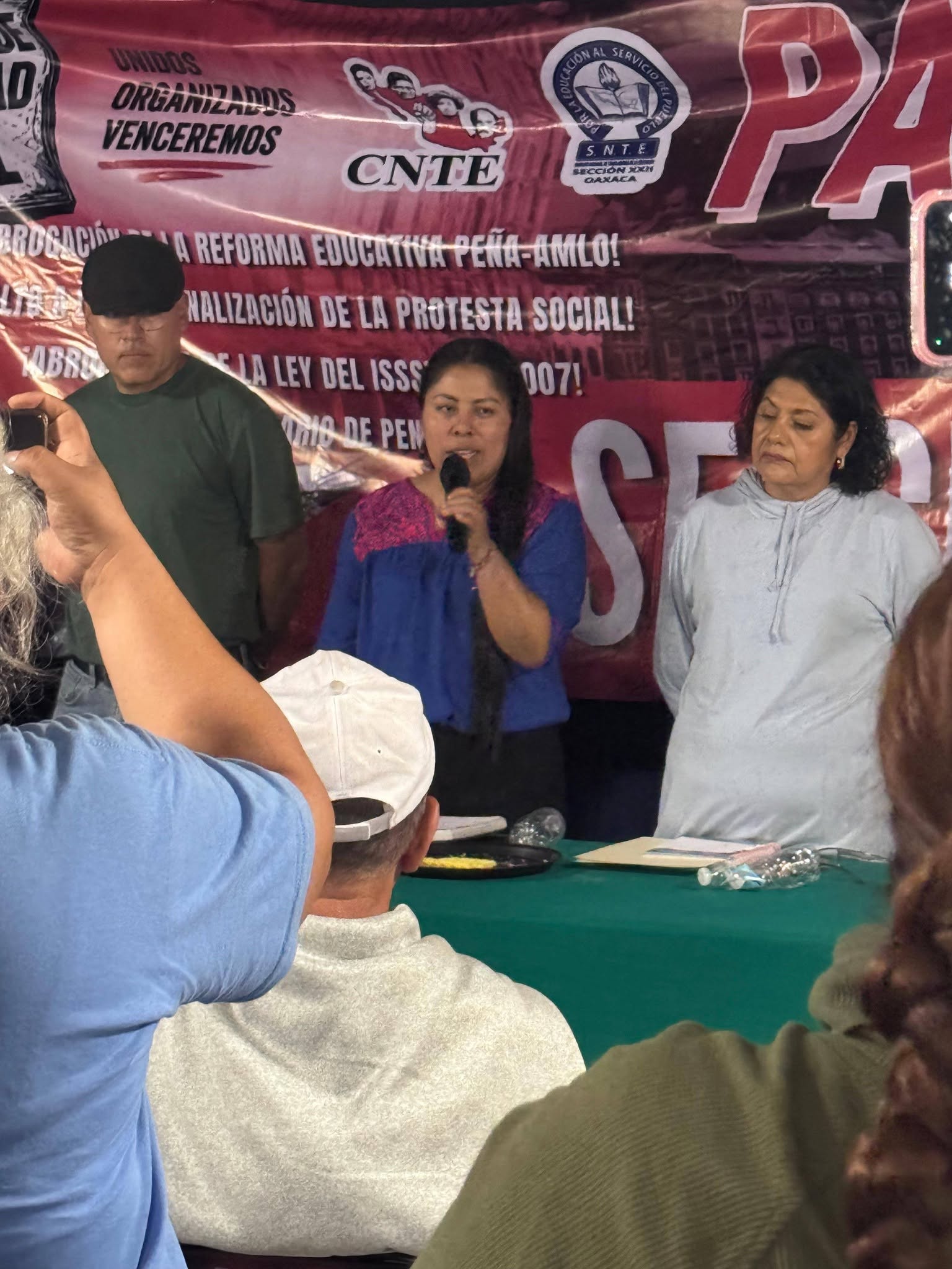 Veinte años después, maestros de Oaxaca recuerdan uno de los episodios más tensos de su lucha