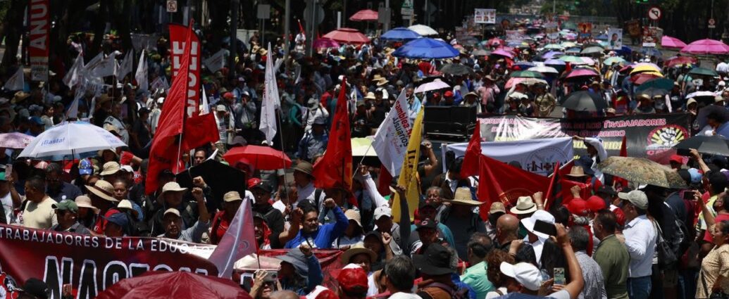 Gobierno federal llama a la CNTE a concluir protestas y continuar diálogo sobre pensiones y promoción docente