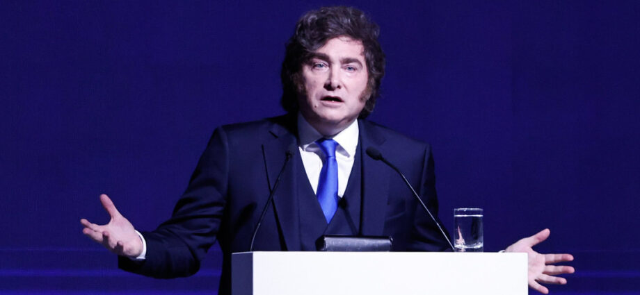 Colombia protesta ante Argentina por apoyo de Javier Milei a candidato presidencial Abelardo de la Espriella