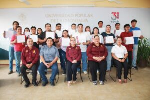 Reconocen a estudiantes de la UPCH por alfabetizar a 97 jóvenes y adultos en Tabasco