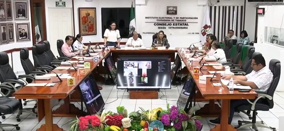 Alista IEPCT convocatoria para integrar los 21 órganos distritales rumbo al proceso electoral