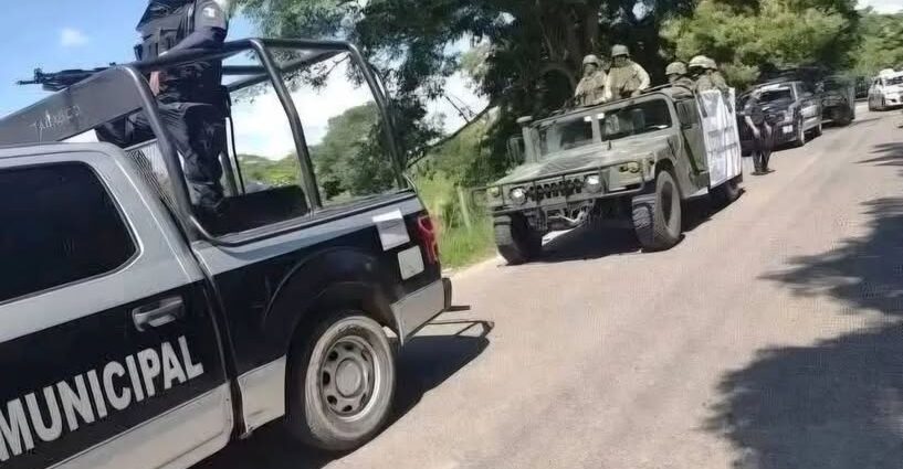 Muere comandante de Policía de Investigación tras enfrentamiento armado con roba carros en Jonuta; hay cuatro detenidos