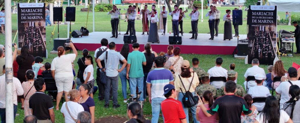 Mariachi de la Marina conquista al público tabasqueño con emotivo concierto en La Choca