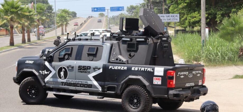 Refuerzan seguridad en Comalcalco con operativo conjunto de corporaciones policiacas