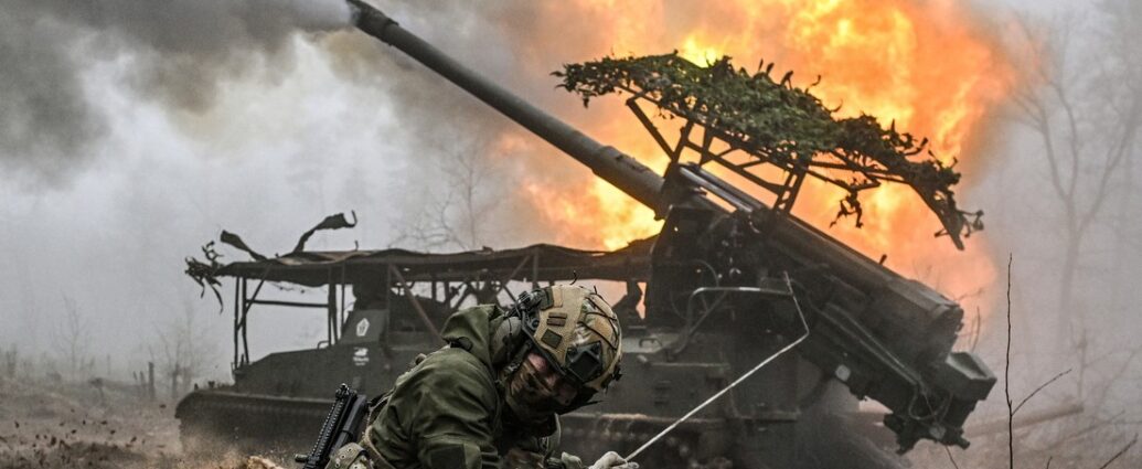 Rusia intensifica ofensiva contra infraestructura militar ucraniana; reporta más de mil bajas enemigas
