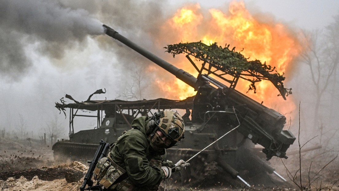 Rusia intensifica ofensiva contra infraestructura militar ucraniana; reporta más de mil bajas enemigas
