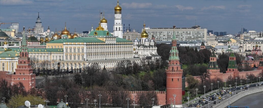 Rusia pide moderación ante escalada entre Estados Unidos e Irán; Teherán condena ataques estadounidenses