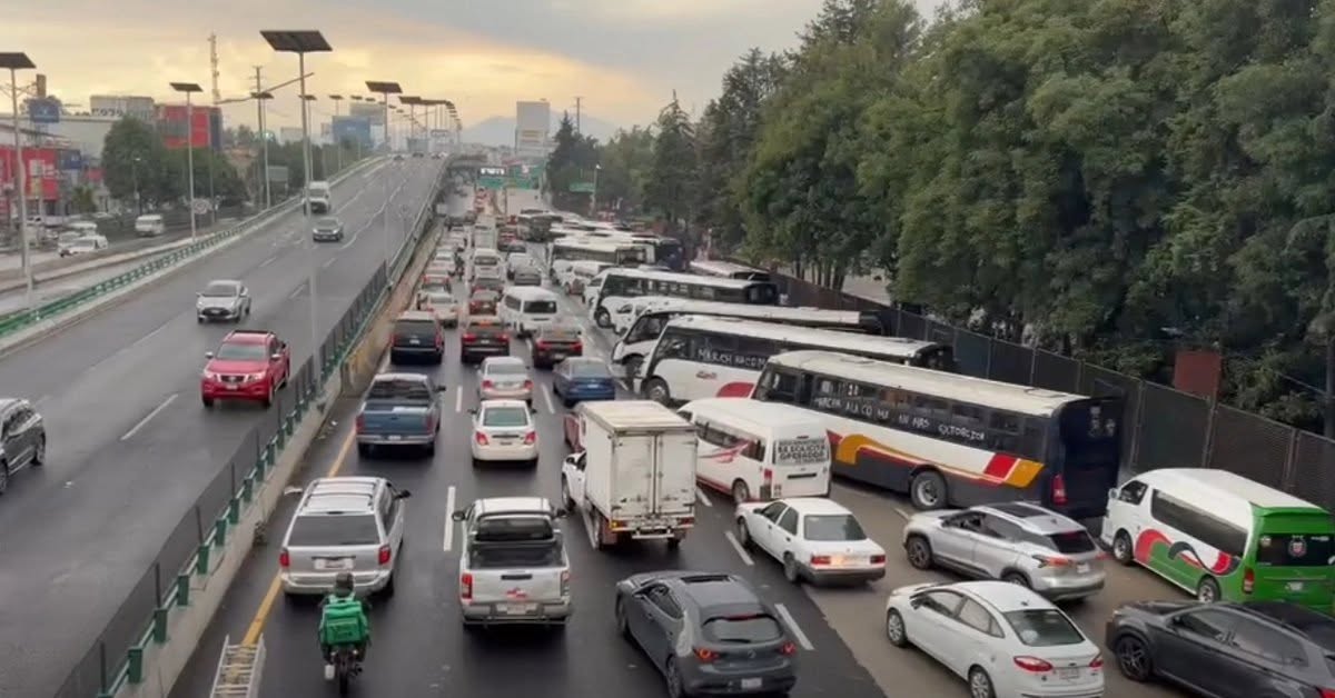 Transportistas liberan Periférico Norte tras cinco horas de bloqueo por denuncias de extorsión en Edomex