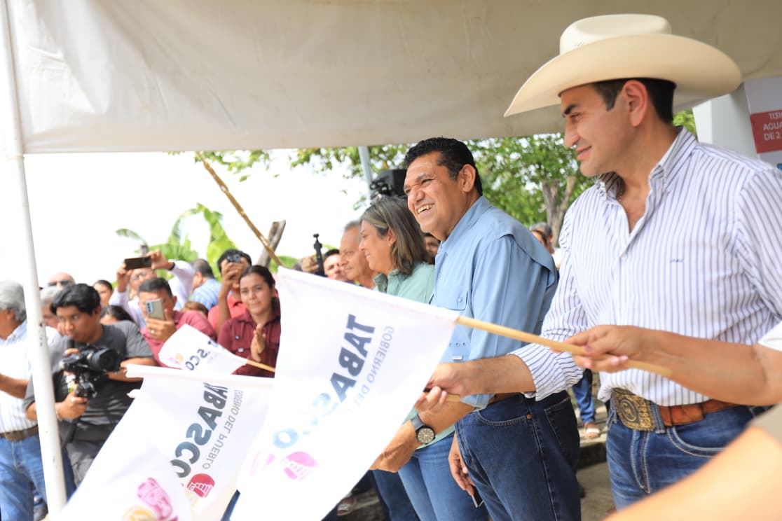 Gobernador anuncia 15 millones de pesos para garantizar agua potable en Emiliano Zapata