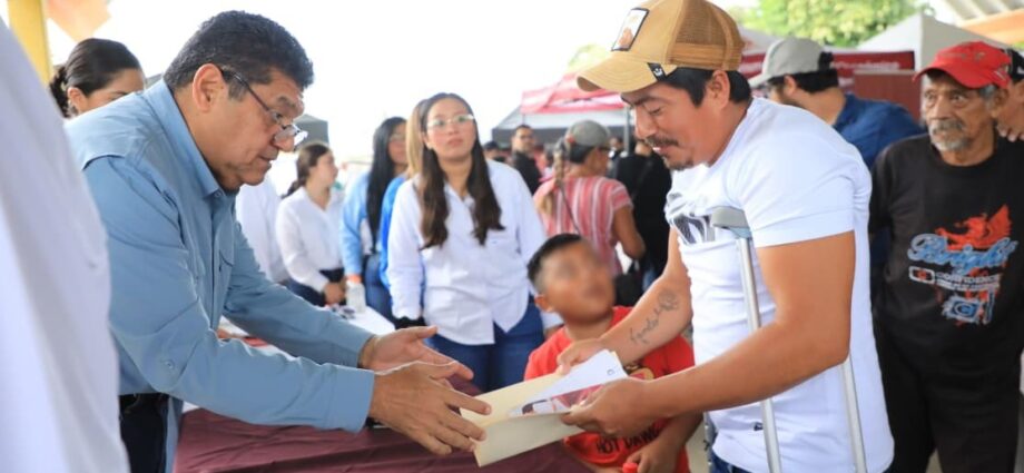 Javier May, en Paraíso: “hemos recuperado el territorio y estamos más cerca del pueblo”… 