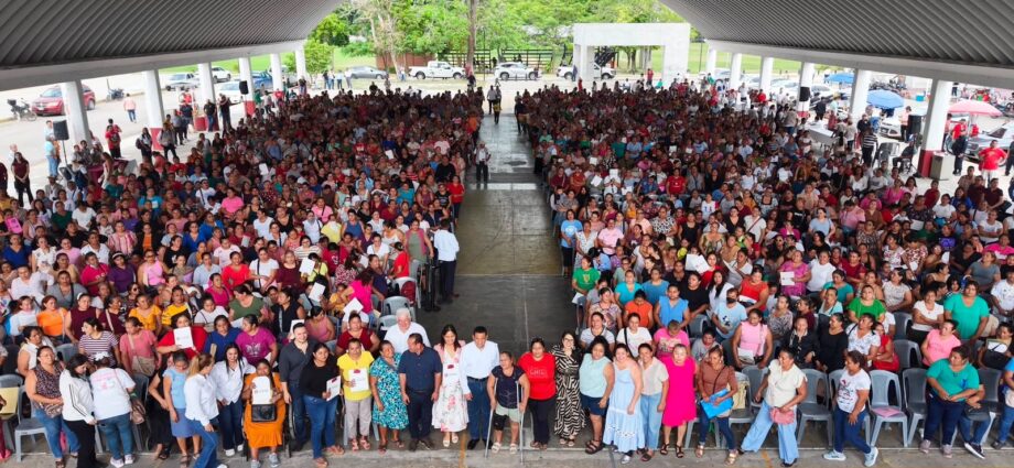 Dos mil 250 mujeres de Cárdenas fortalecen su independencia económica con el programa “Tandas para la Mujer”…