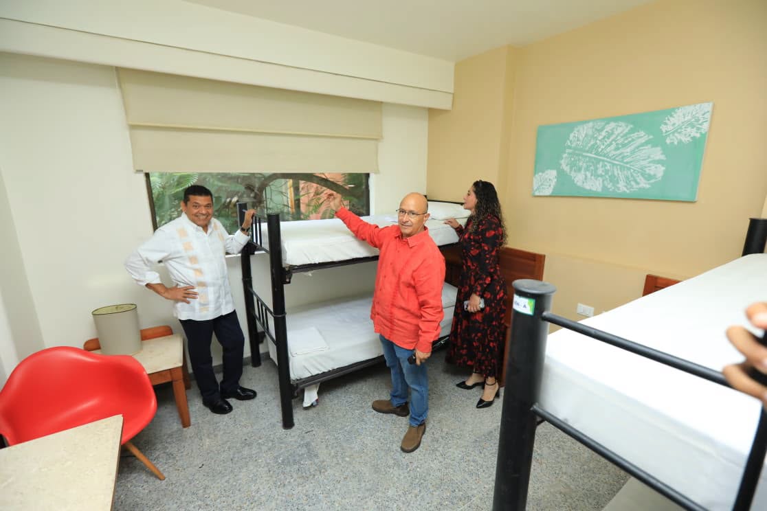 Presenta Javier May Villa Universitaria; brindará alojamiento y alimentación en Villahermosa a estudiantes de municipios de escasos recursos…