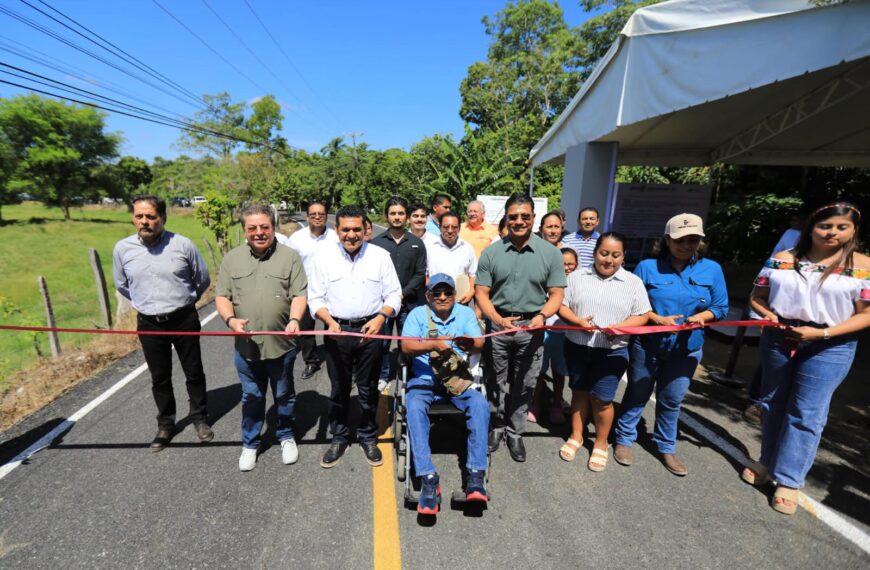 Inversión histórica en carreteras transforma la movilidad de más de 60 mil habitantes en Nacajuca…