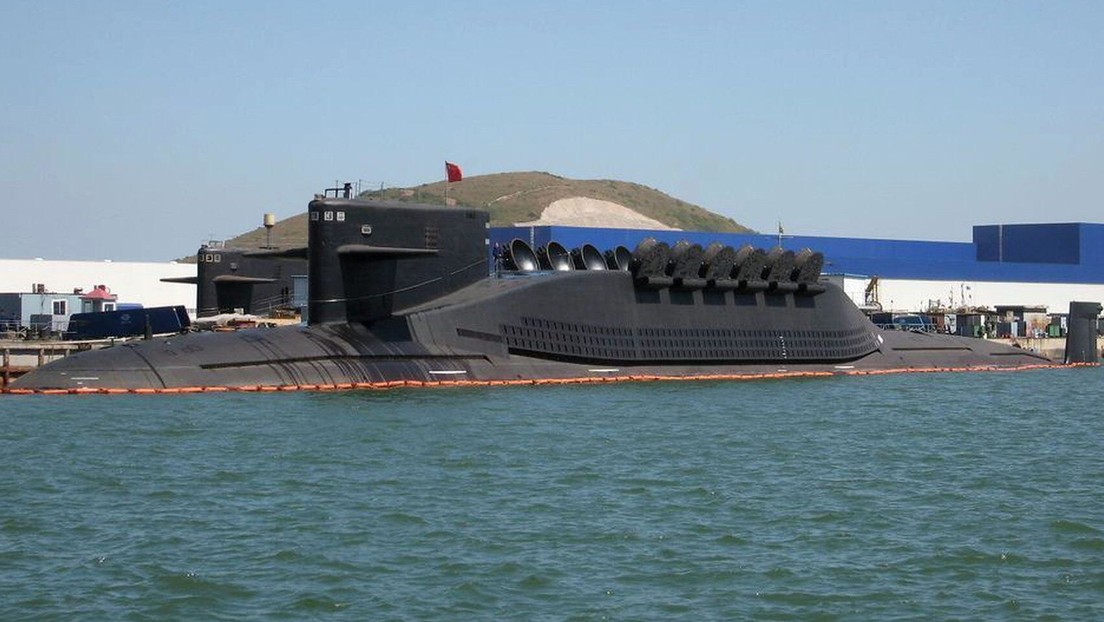 China realiza histórico lanzamiento de misil estratégico desde un submarino nuclear en el océano Pacífico