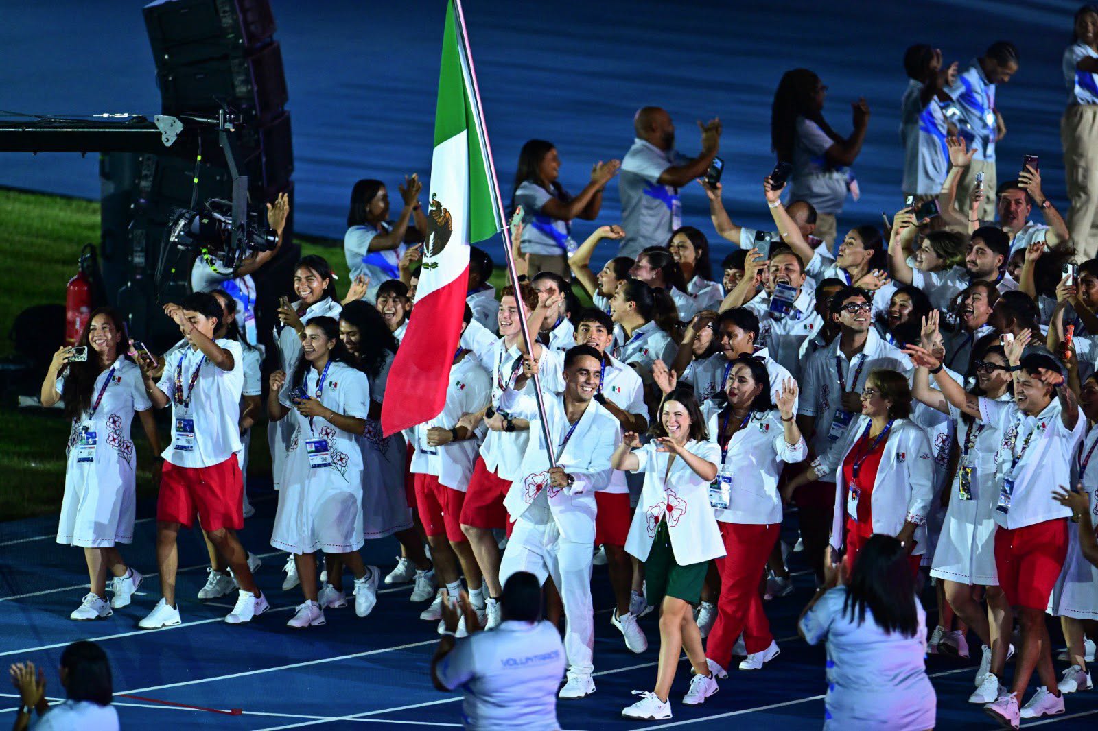 Inauguran los Juegos Centroamericanos y del Caribe Santo Domingo 2026; México encabeza el desfile de naciones