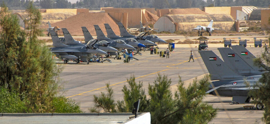 Irán asegura haber destruido aviones de EE.UU. en Jordania; reporta 38 muertos por ataques estadounidenses