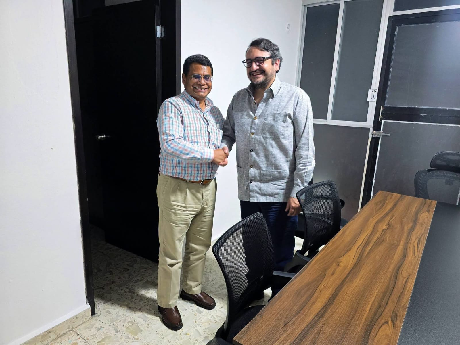 Jesús Selván se reúne con Andrés Manuel López Beltrán y refrenda compromiso con la organización de Morena