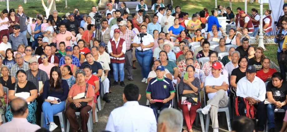 Gobierno del Pueblo anuncia rehabilitación de la Unidad Deportiva de Teapa y fortalece atención directa a la ciudadanía