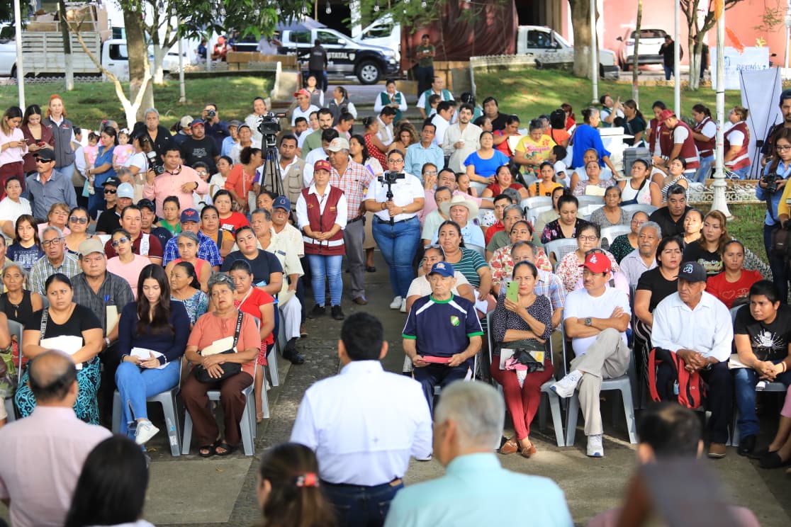 Gobierno del Pueblo anuncia rehabilitación de la Unidad Deportiva de Teapa y fortalece atención directa a la ciudadanía