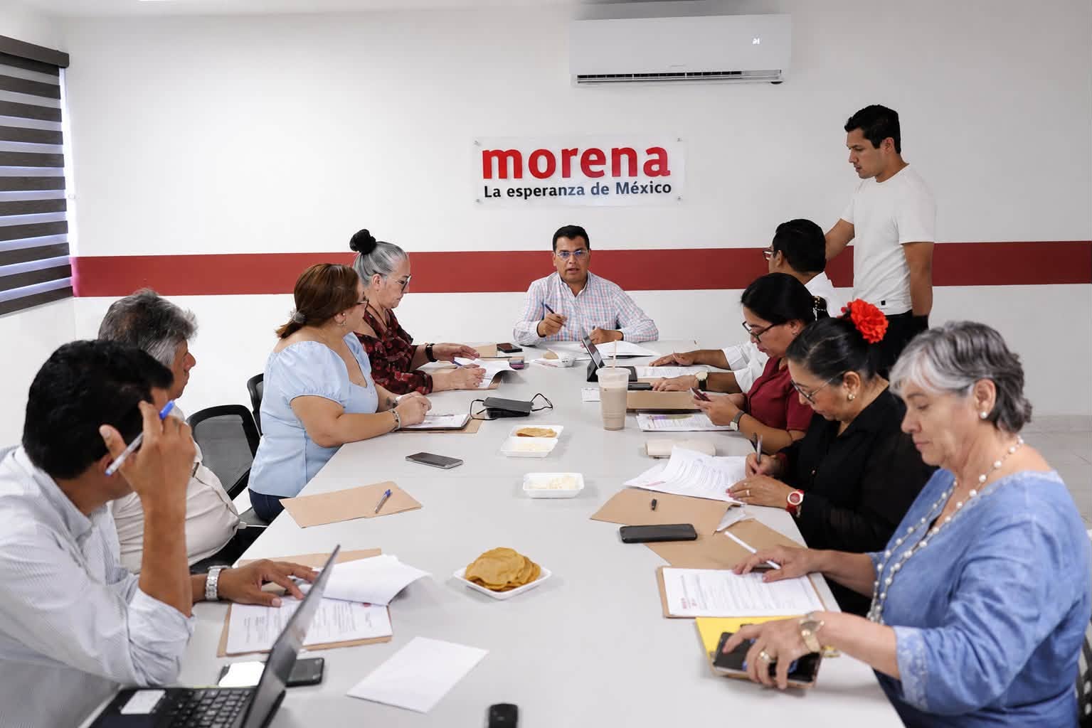 Andrés Manuel López Beltrán, único militante que ha manifestado interés por candidatura al Distrito 06: Morena Tabasco