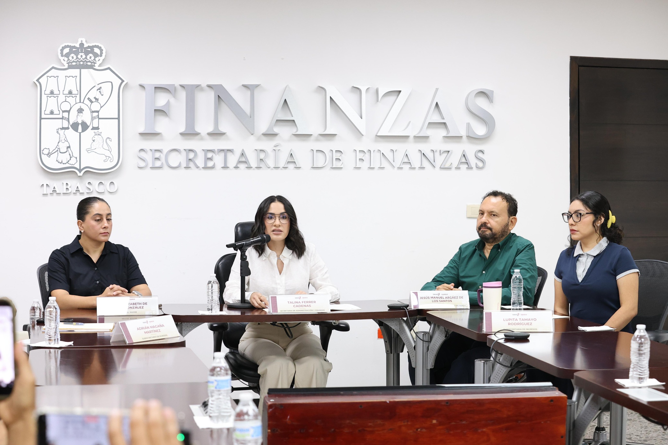 Gobierno de Tabasco defiende transparencia en licitación de La Choca y Centro de Convenciones; venta&hellip;