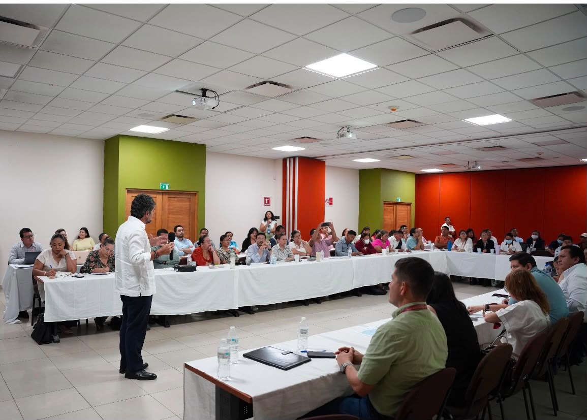 Tabasco fortalece capacidades institucionales con seminario internacional sobre programas sociales