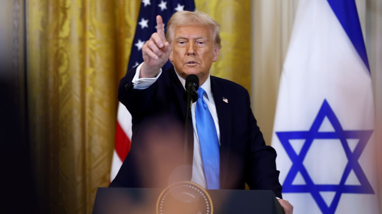 Trump anuncia acuerdo para el desarme de Hamás; el grupo confirma pacto para poner fin al conflicto