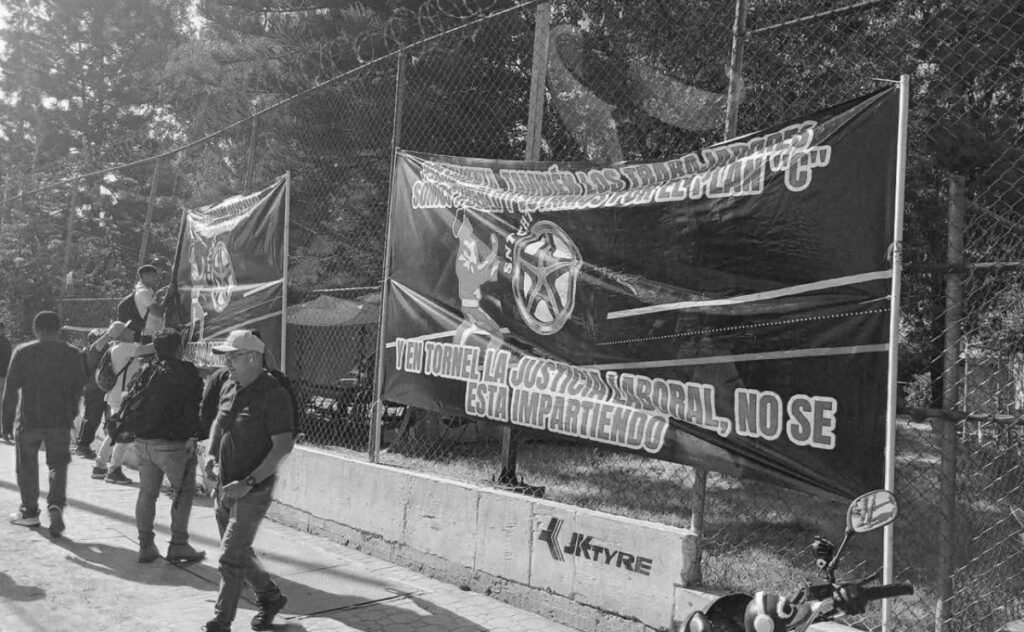 Trabajadores de Hulera Tornel aprueban acuerdo para concluir huelga tras casi cinco meses