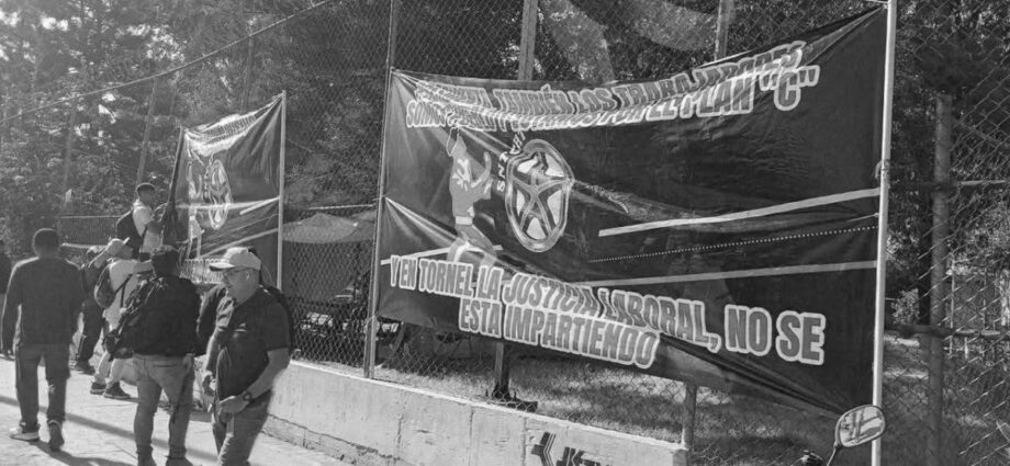 Trabajadores de Hulera Tornel aprueban acuerdo para concluir huelga tras casi cinco meses
