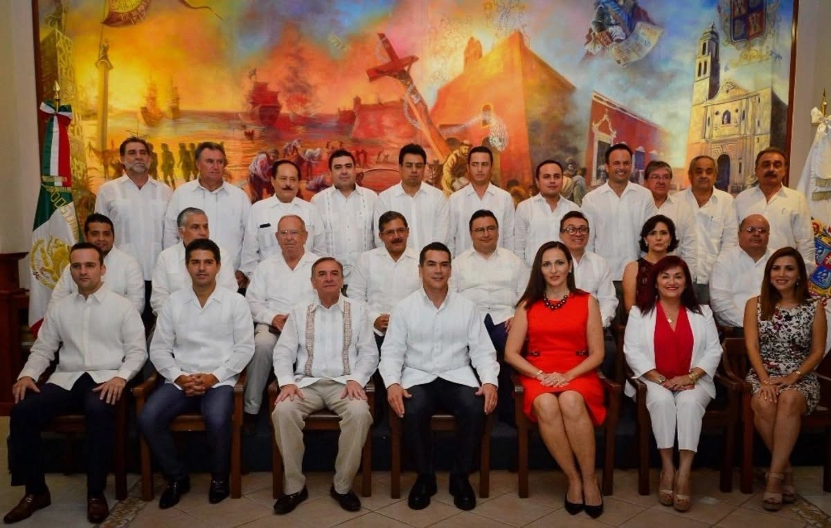 Feccecam busca llevar ante juez a 32 exfuncionarios por presunto desvío de 270 millones