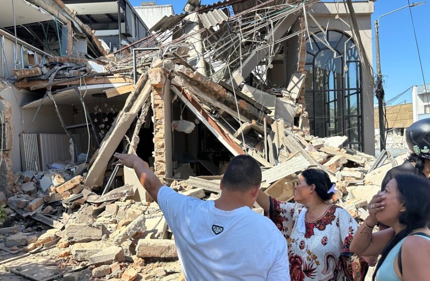 Sismo de 7.4 sacude Colombia: reportan 132 muertos y 570 heridos
