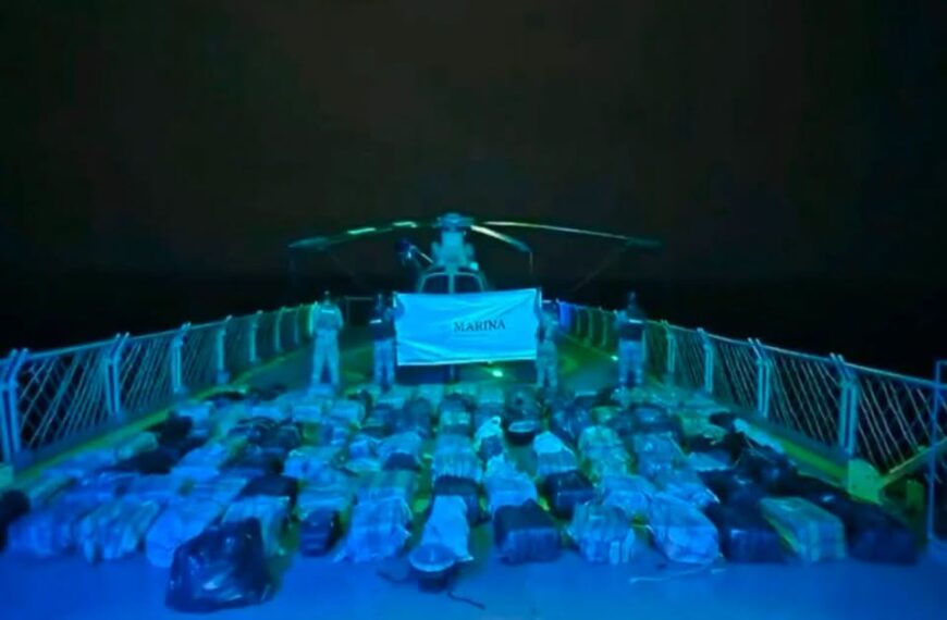 Embajador de EE.UU. reconoce decomiso de 4.4 toneladas de cocaína realizado por la Marina en costas mexicanas