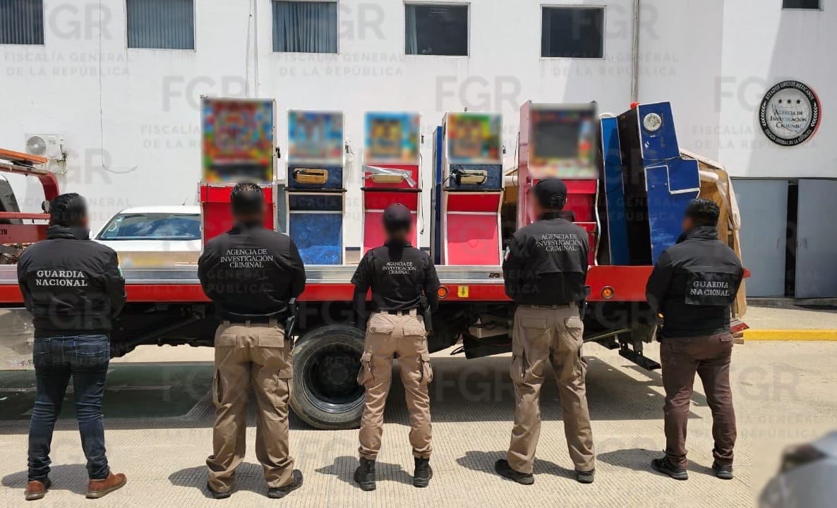 FGR asegura 12 máquinas tragamonedas durante cateo en Centro