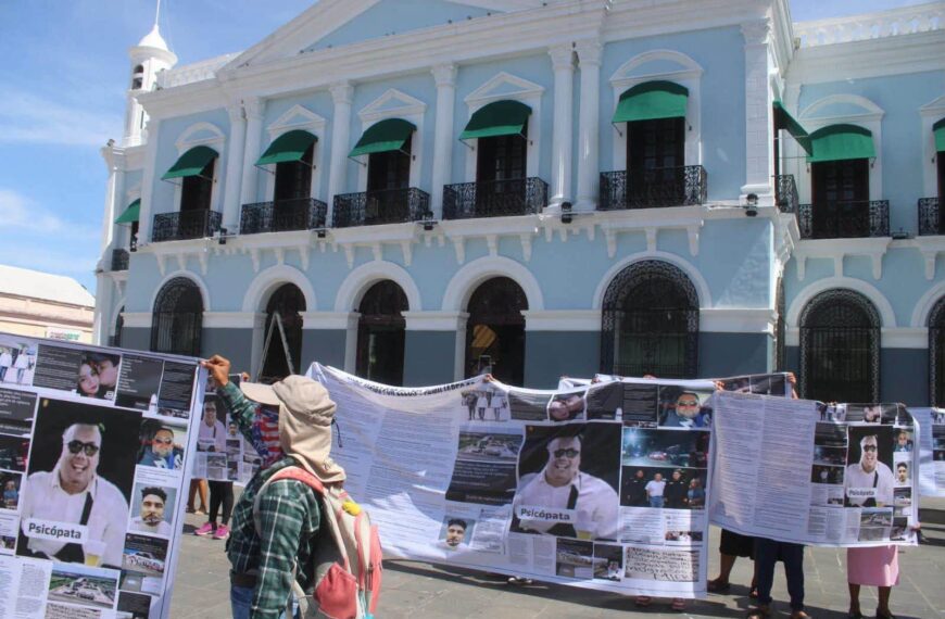 Denuncian familiares de internos presunta red de extorsión en penal de Huimanguillo