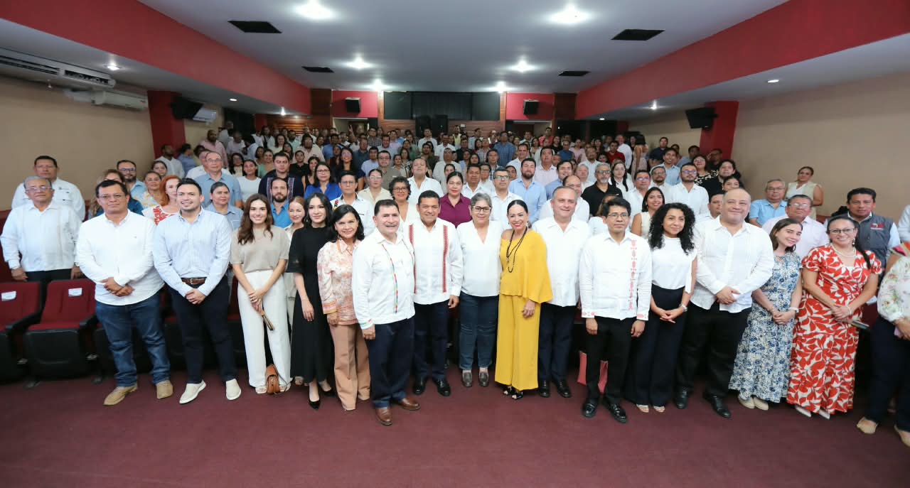 Javier May destaca preparación y sensibilidad de servidores públicos para atender a Tabasco