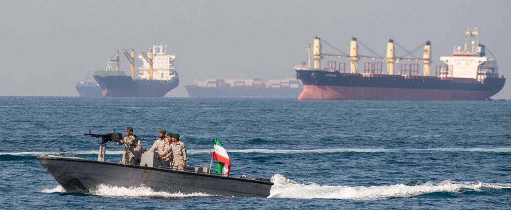 Irán gana iniciativa estratégica en el conflicto con EE.UU., según análisis de Financial Times