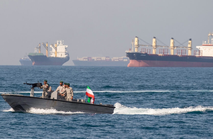 Irán gana iniciativa estratégica en el conflicto con EE.UU., según análisis de Financial Times