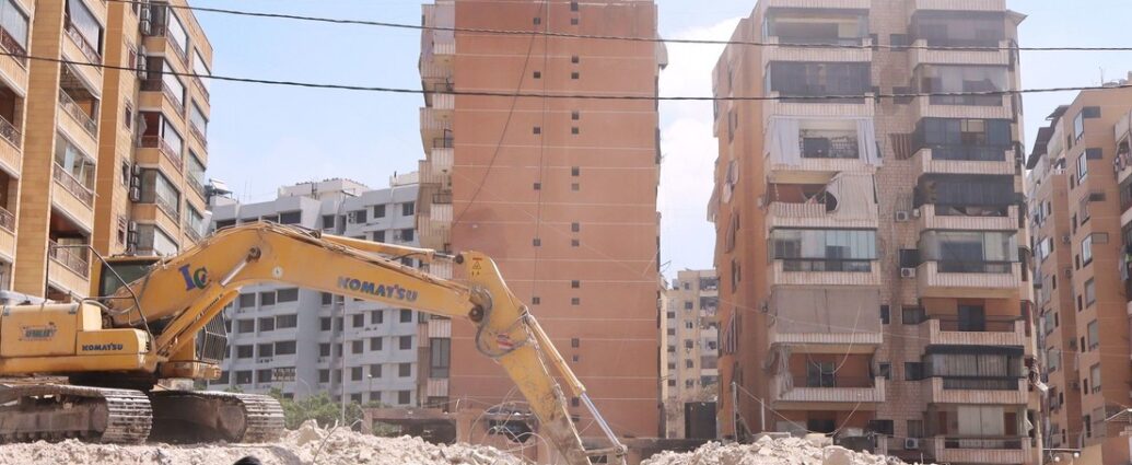 Israel intensifica bombardeos en el sur del Líbano; colonos incendian viviendas palestinas en Cisjordania