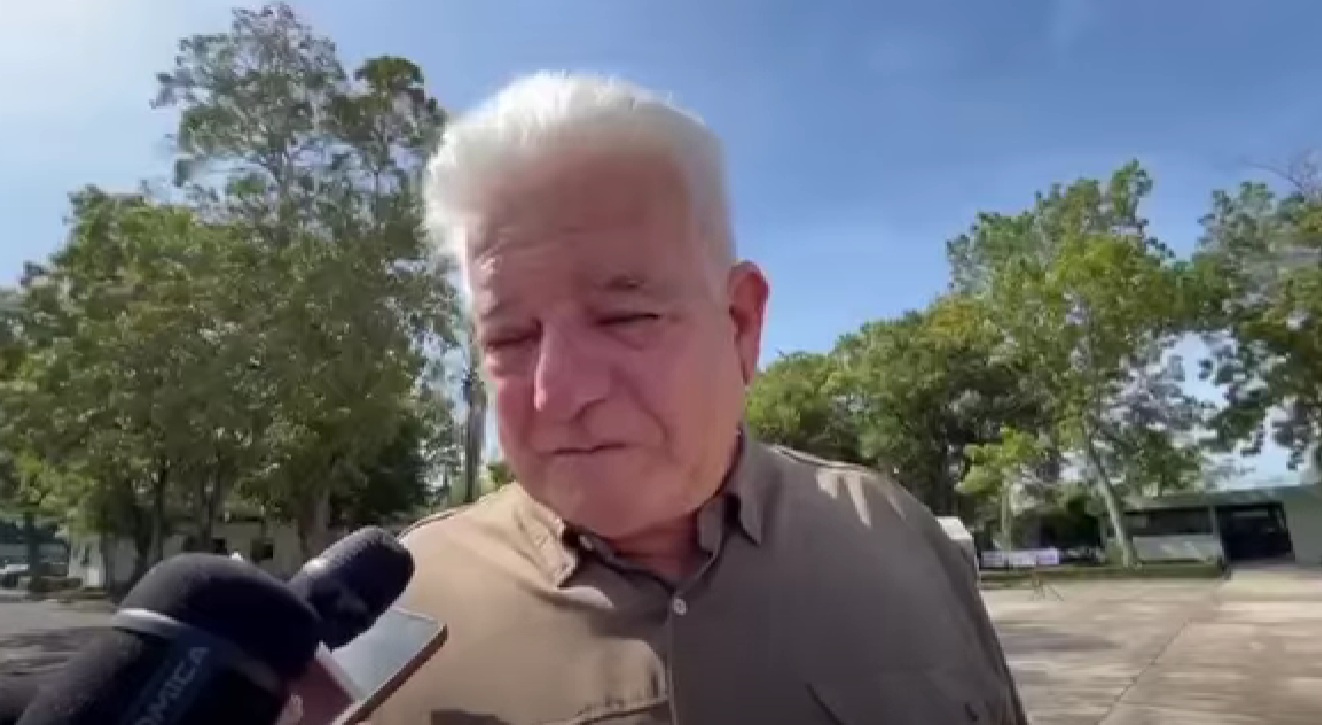 José Ramiro López Obrador atribuye asunto político el retiro de visa a su sobrino; “realmente al que quieren no es al chico, sino al grande”, dice…