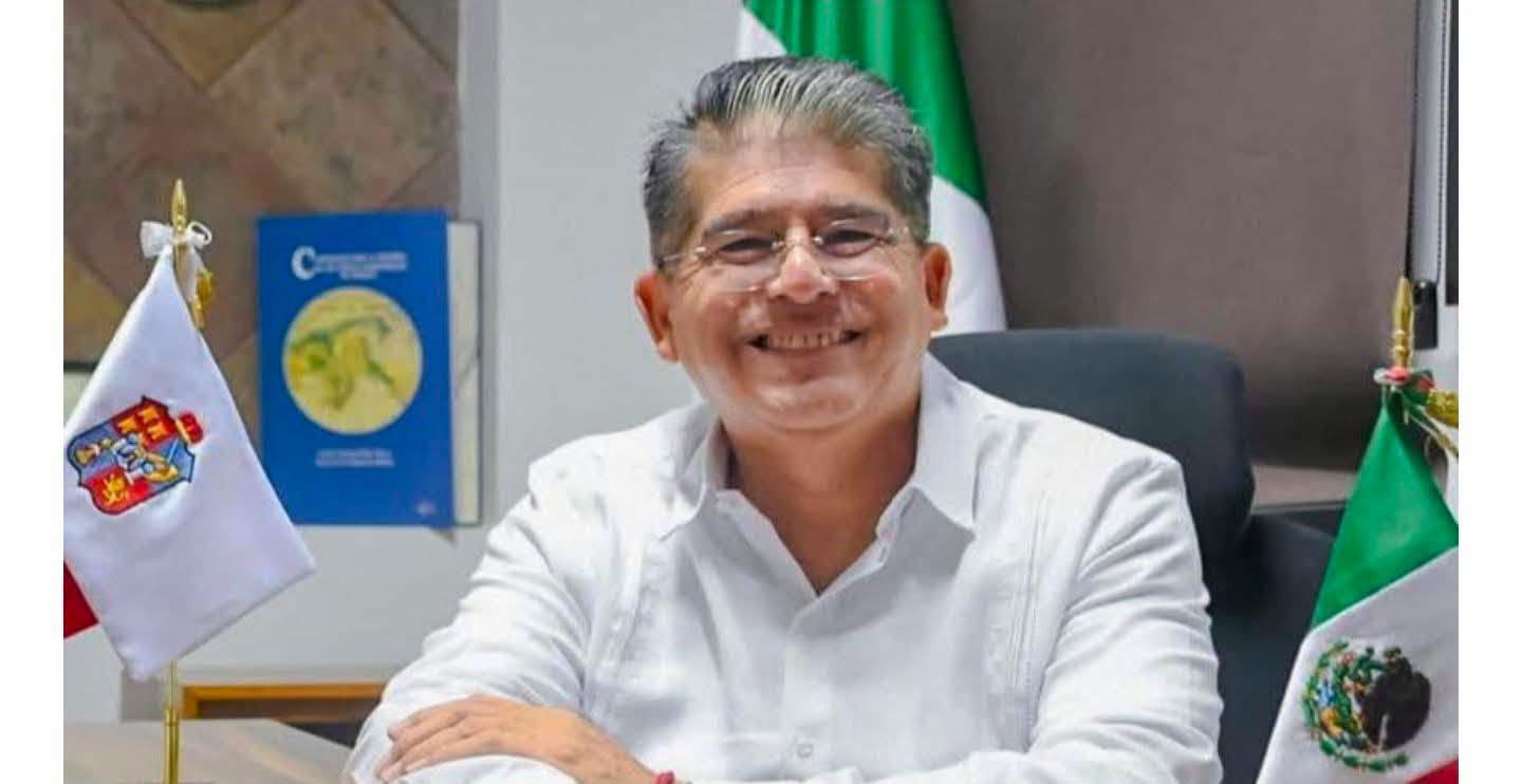 “Operativo Enjambre” de FGR en Ayuntamiento de Paraíso; detienen a director de Obras Públicas y…