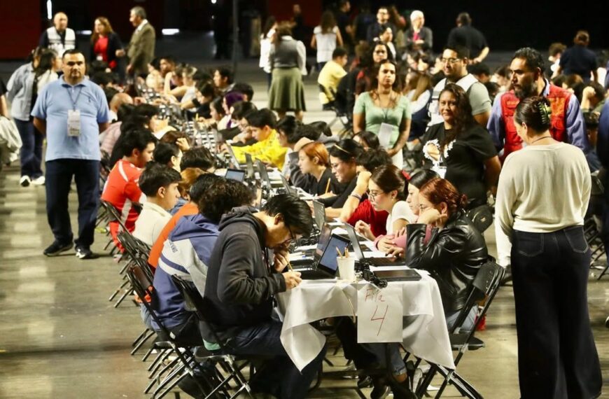 UNAM admite a casi 21 mil aspirantes tras examen de control presencial