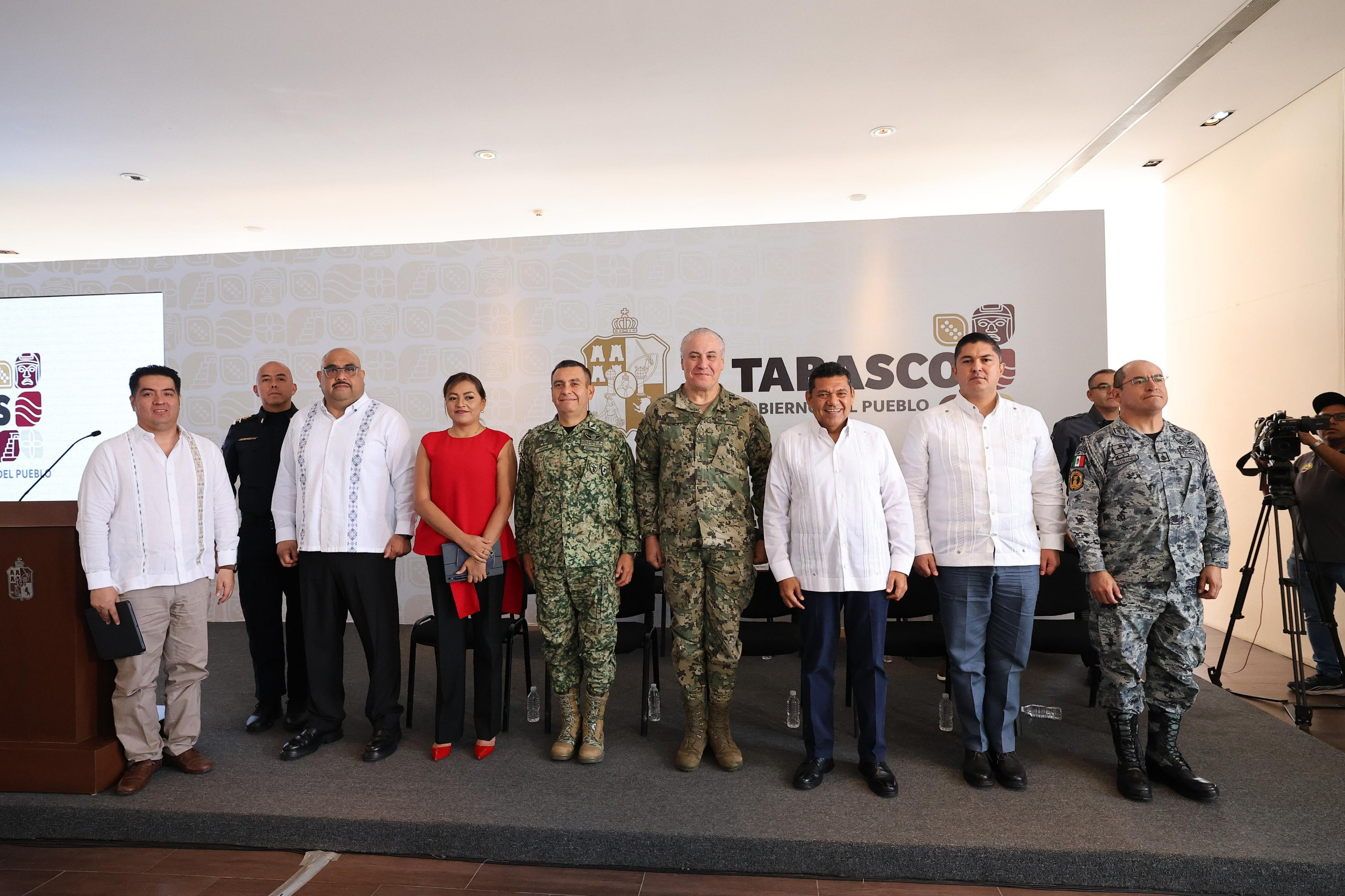 Policía de Tabasco escala al octavo lugar nacional en percepción salarial