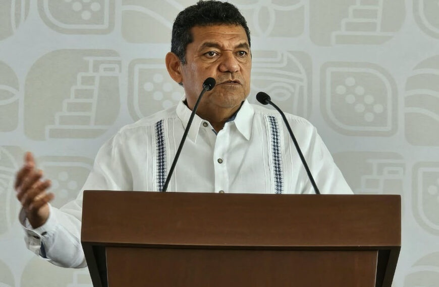 Javier May rechaza persecución política en caso del prófugo alcalde con licencia de Paraíso, Alfonso Baca …