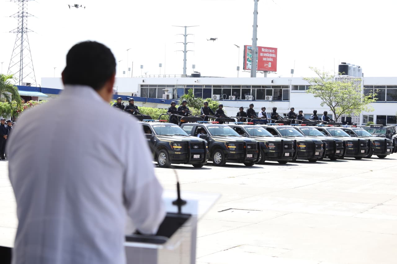 Gobernador Javier May pone en marcha la Guardia Estatal y entrega 45 patrullas para reforzar&hellip;