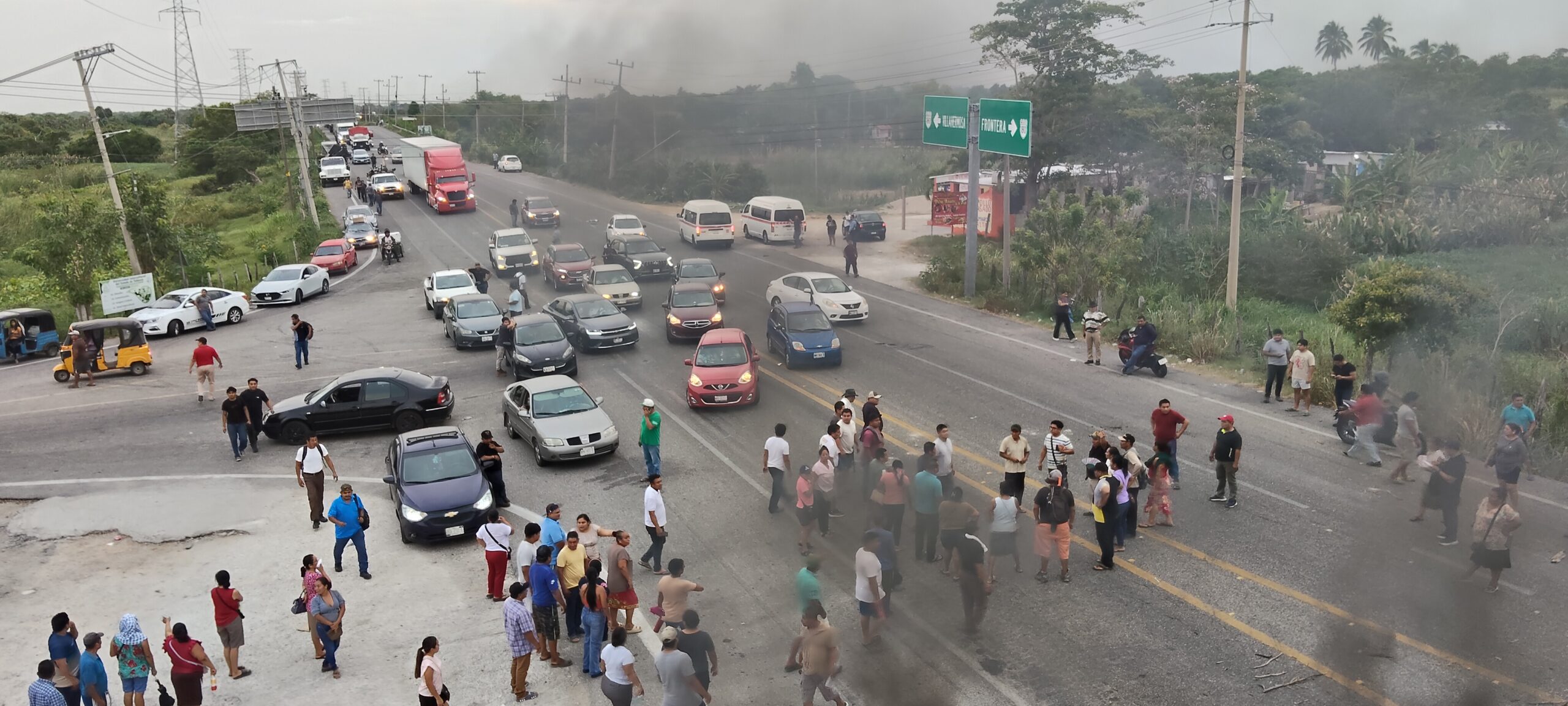 Tras más de 40 horas, liberan parcialmente carretera Villahermosa-Frontera; persiste inconformidad en Tamulté…